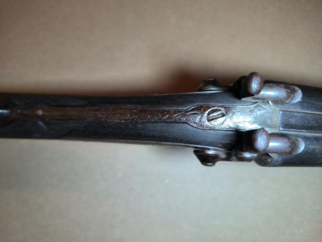 Escopeta paralela modelo Lefaucheux. Calibre 16
Antigua escopeta de colección
Precio: 100€
Whatsapp 680915308 10