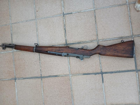 Hola, vendo un M1 Garand en bastante buen estado 
Esta en la provincia de Barcelona pero tambien se envía
Precio 01