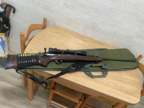 Cambio rifle Browning X Bolt de cerrojo calibre 300 en muy buen estado (soy cazador y no lo utilizo) por 00