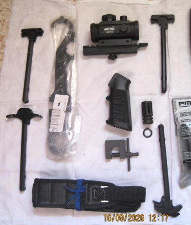 -- Por dejar la afición:

.. VENDO:

 ------- AR15 OLYMPIC ARMS (Calibre 222 REM) + CONVERSOR 22Lr.. 

- 21