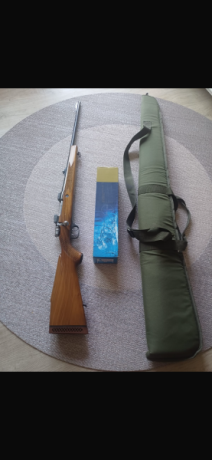 Hola! Un amigo pone a la venta este arma en perfecto estado estético y de uso , baleo perfecto.. si hay 02