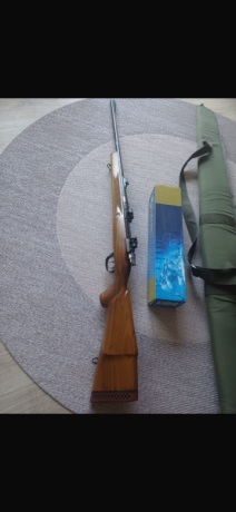 Hola! Un amigo pone a la venta este arma en perfecto estado estético y de uso , baleo perfecto.. si hay 10