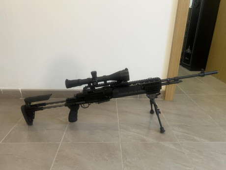Buenas tardes, muy a mi pesar vendo rifle Springfield M1A calibre 243w, se vende tal como está en la foto, 02