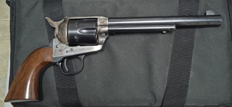  IMG_20261001_210805.jpg Hola
 Mi amigo vende el Colt de Uberti de 7,5 pulgadas de cañón. Está como nuevo. 00