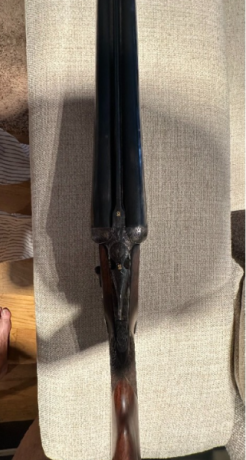 Vendo escopeta paralela AYA con cañones de 63 cm, monogatillo, selector de tiro y 3 estrellas en los dos 01
