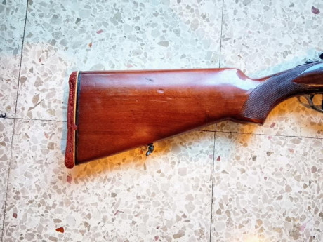 Vendo superpuesta Lanber calibre 12 en un estado de conservación excelente.
​Especificaciones y equipamiento:
​Cañón: 12