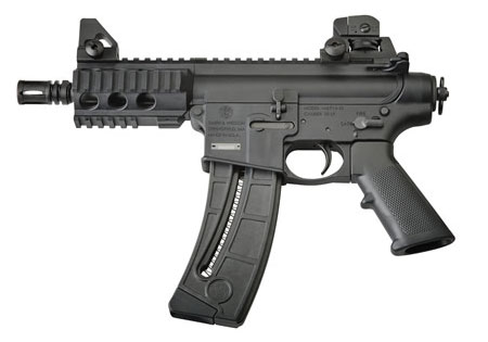 hola, buenas me gustyaria saber si la tec-22 esta clasificada dentro de las armas cortas o entra en la 10