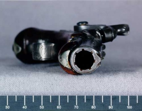 Todavia hay muchas gentes que no saben que a lincoln lo mataron con una pequeña y cutre pistola de avancarga 00