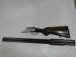 Hola muy buenas a todos,quisiera saber si alguien tiene referencias de esta arma,es una paralela DANOK,que 70