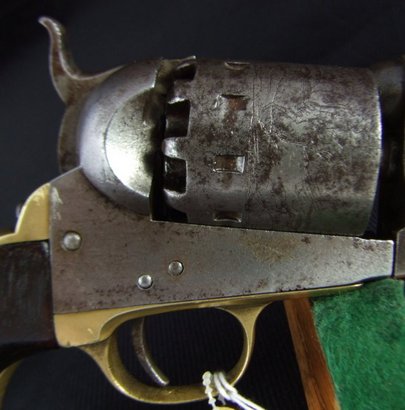 Este revolver, fabricado en Belgica bajo licencia y patentes varias de Colt por L.Ghaye, es unico con 22