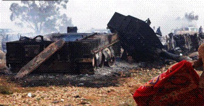 aqui teneis los T55 tuneados de Libia
 lau-411.jpg 
 lau-416.jpg 


https://milinme.wordpress.com/2011/03/19/field-modification-in-libya/ 50