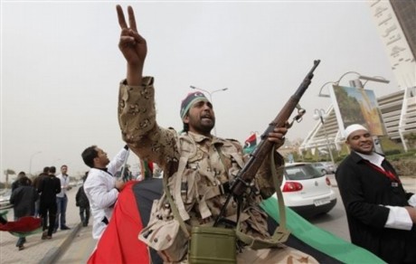 Ya que estamos en el tema del conflicto de Libia, me gustaría hacer algunos comentarios al respecto del 10