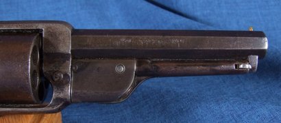 Pues este es un revolver de bolsillo, C.R.Alsop debio de ser su fabricante y su calibre .31. Este modelo 20