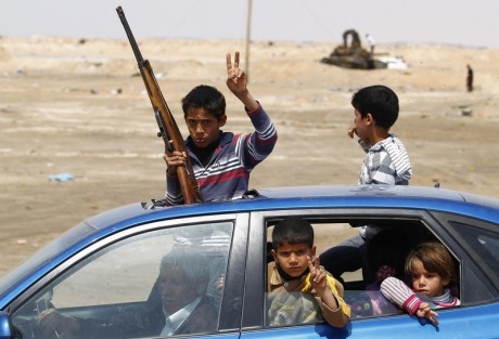 Ya que estamos en el tema del conflicto de Libia, me gustaría hacer algunos comentarios al respecto del 60