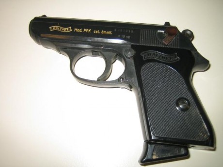 Necesito algun manitas que me deje esta detonadora negra....como han dejado la que parece inox.....si 01