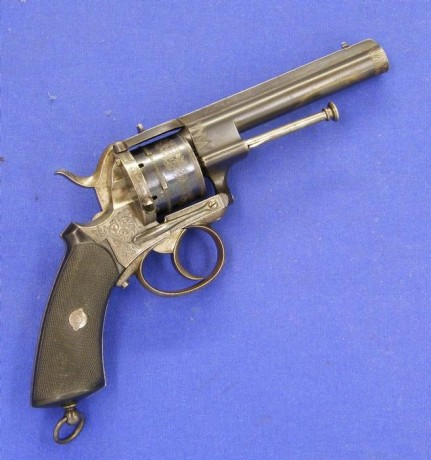 Voy a colocar unas fotos de un arma larga alemana de llave de mecha del siglo XVI. 50
