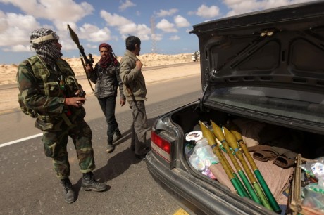 Ya que estamos en el tema del conflicto de Libia, me gustaría hacer algunos comentarios al respecto del 20