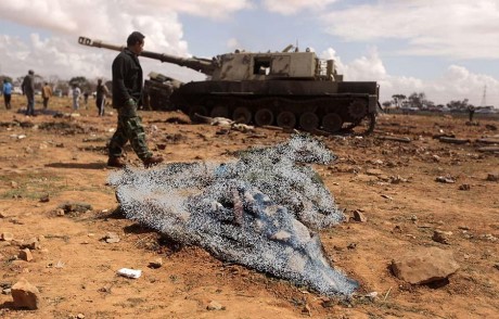 Ya que estamos en el tema del conflicto de Libia, me gustaría hacer algunos comentarios al respecto del 151