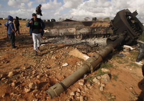 Ya que estamos en el tema del conflicto de Libia, me gustaría hacer algunos comentarios al respecto del 150