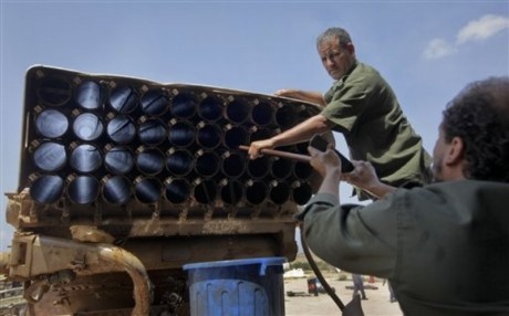 Ya que estamos en el tema del conflicto de Libia, me gustaría hacer algunos comentarios al respecto del 120