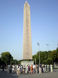 obelisco_tutmosis
