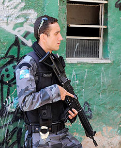 posicion_sul_arma_larga