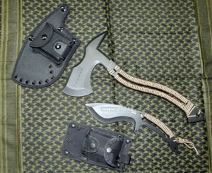 Max OPERATION: Un cuchillo de combate y un Tomahawk para operaciones especiales Arma