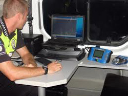 policia_drugread